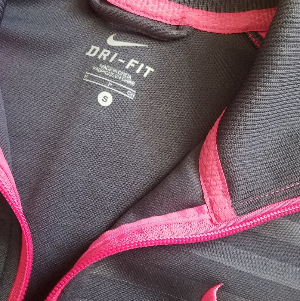 Dri Fit Nike Jacket - Picture 2 of 2